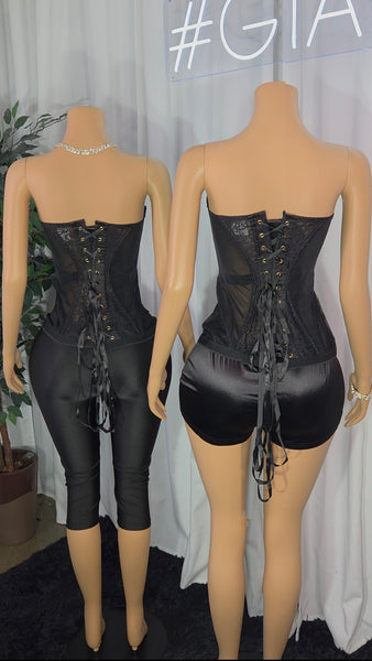 Victoria Set